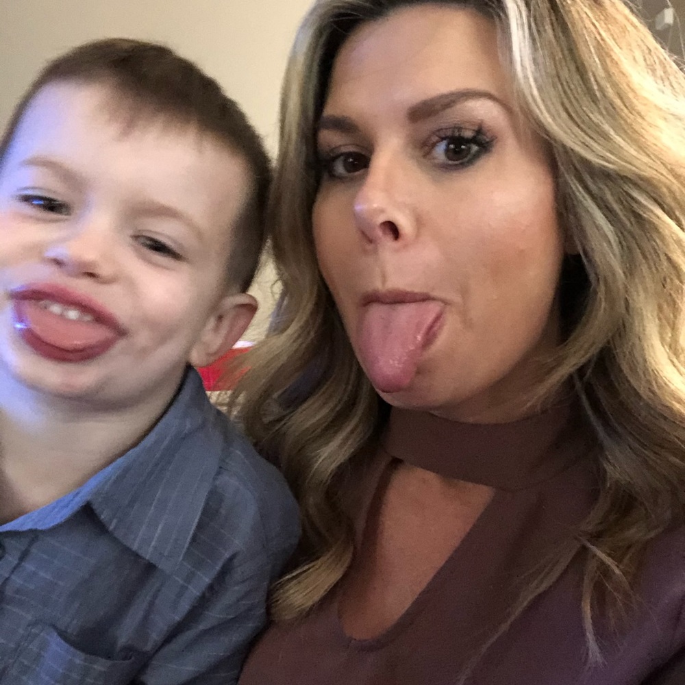 Meet your Posher, Alisha - Picture 3 of 5